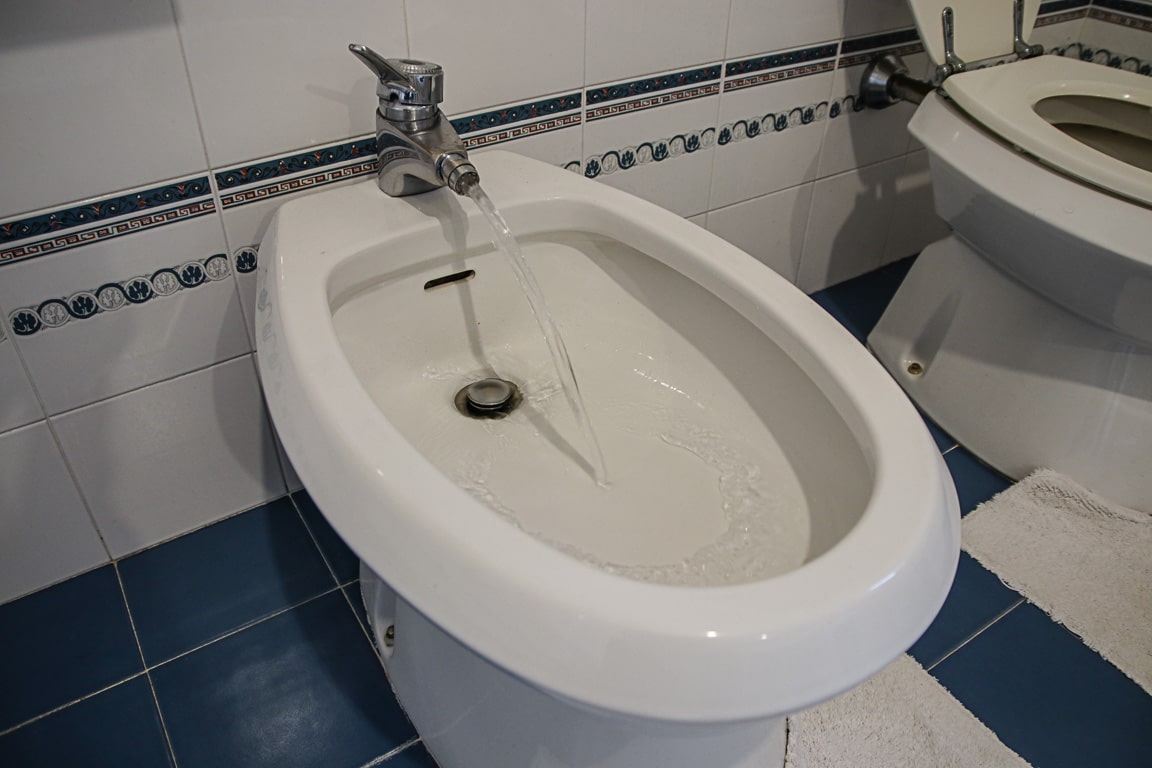 Comment déboucher un bidet