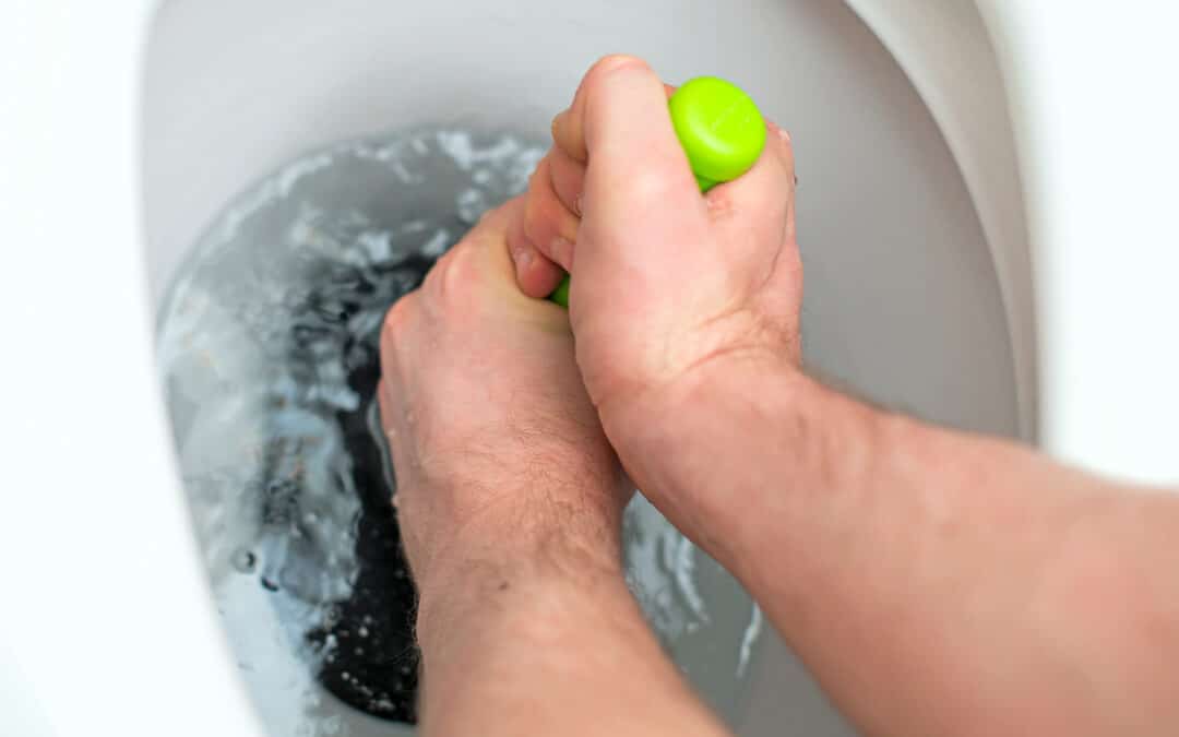 Comment déboucher un WC avec fosse septique