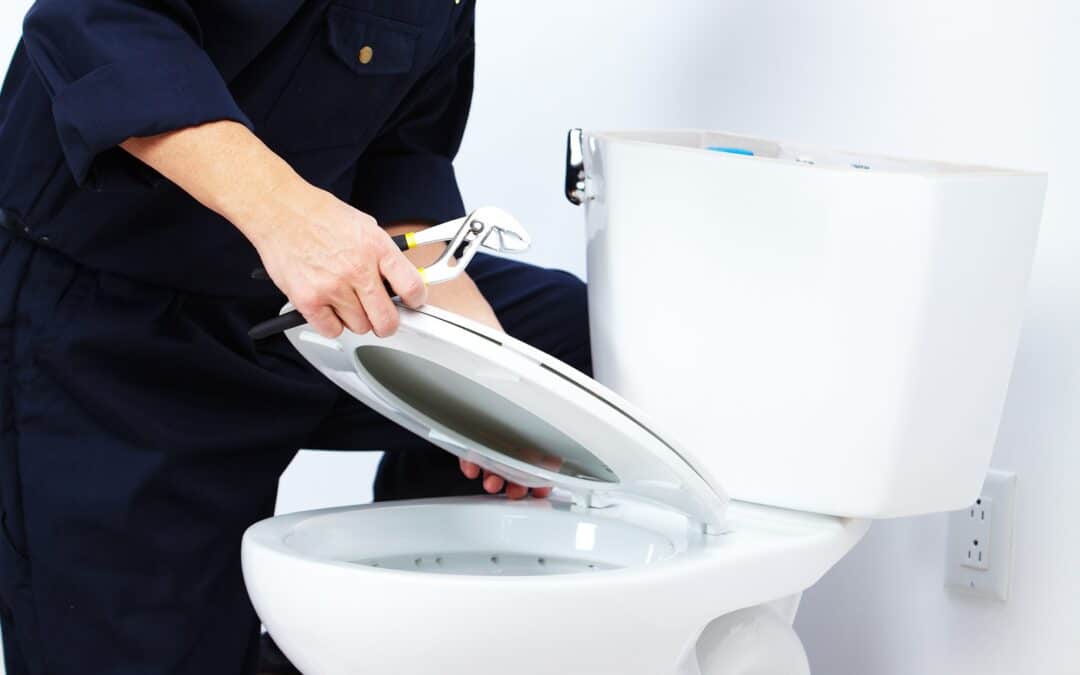 Déboucher une canalisation de WC gravement bouchée : des solutions simples et efficaces