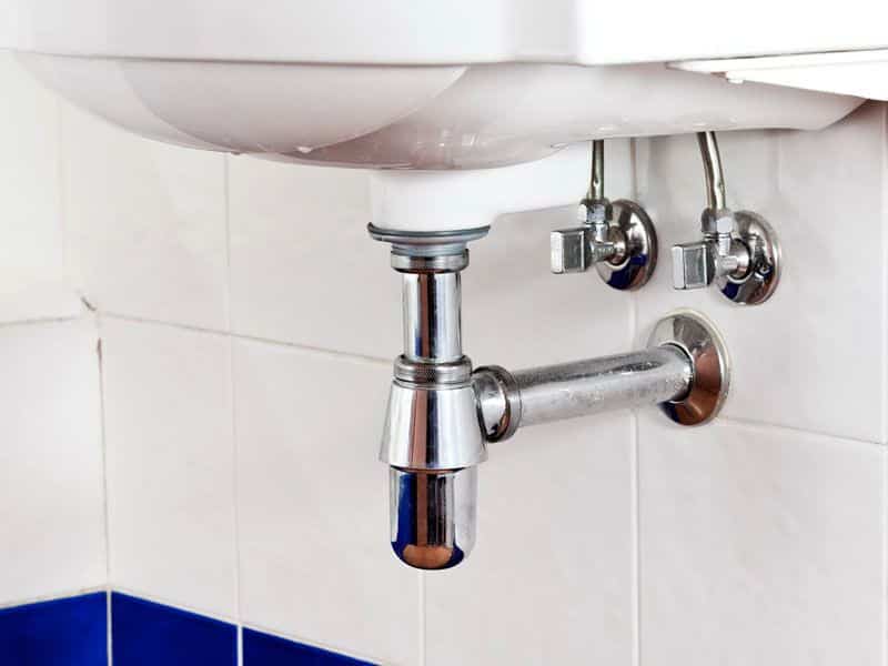 Comment nettoyer un siphon de lavabo
