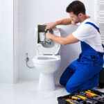 Comment arrêter une chasse d'eau qui coule ? Guide pratique Comment arrêter une chasse d'eau qui coule